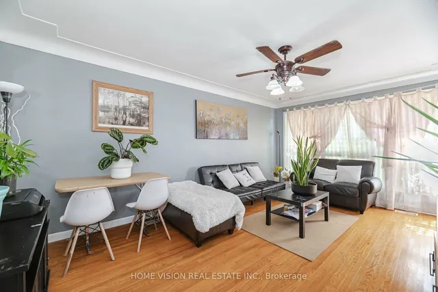 Additional image 10 of 44 Clarendon Ave