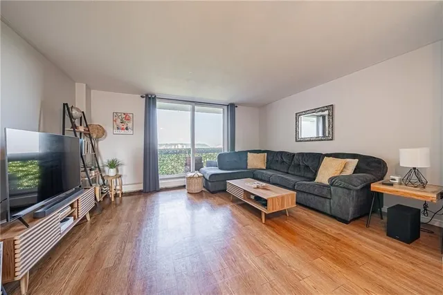 Additional image 9 of 350 QUIGLEY Rd Unit 631