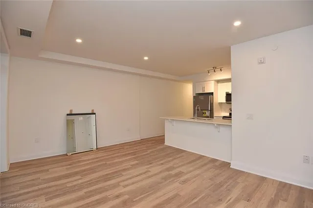 Additional image 10 of 1936 Rymal Rd Unit 219