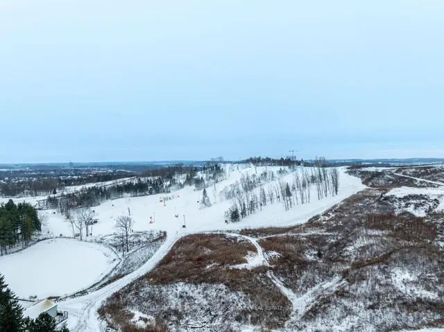 Additional image 40 of 19 Tisdale Crt