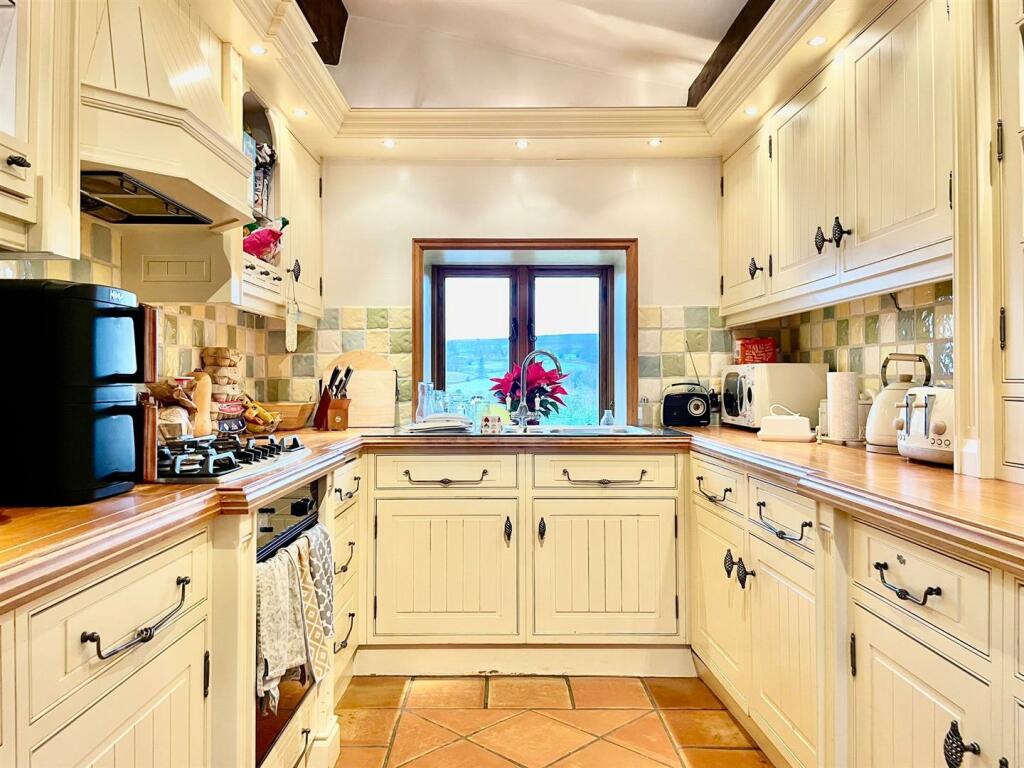 Additional image 26 of Skipton Old Road, Foulridge, Colne