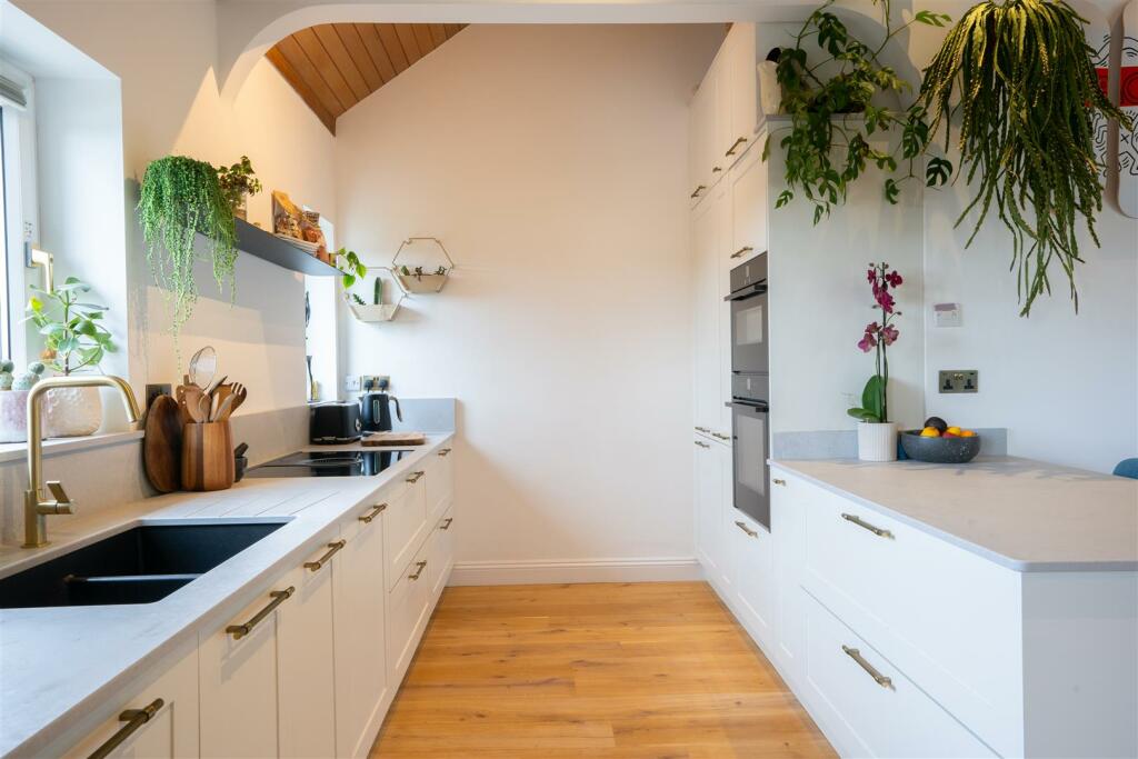 Additional image 5 of 14 Seacombe Road, Sandbanks, Poole