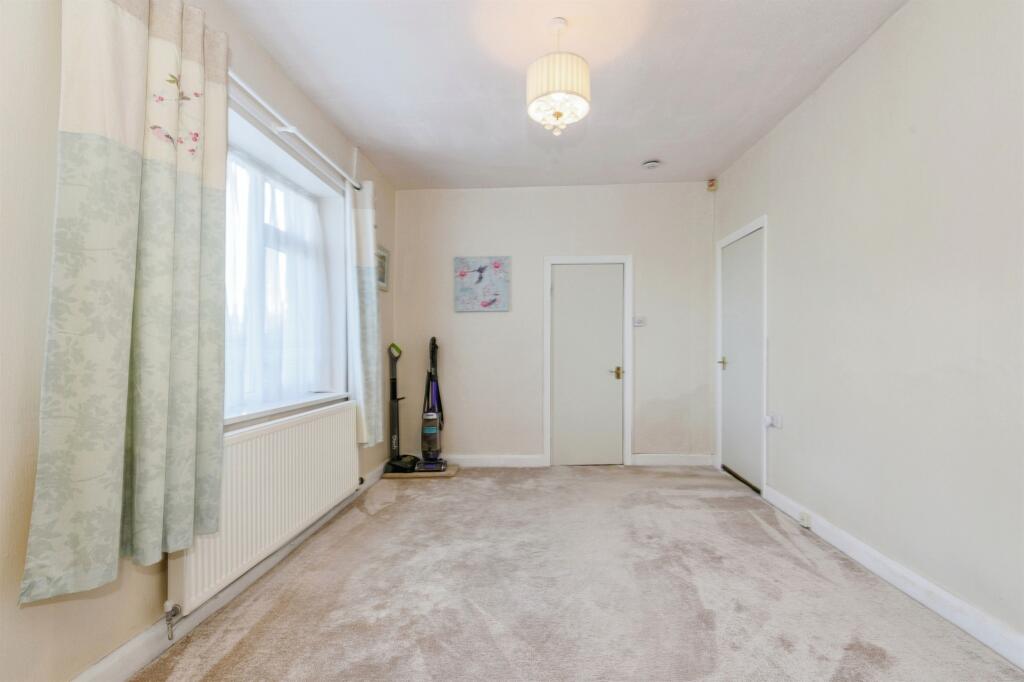 Additional image 13 of Windmill Lane, Bradford