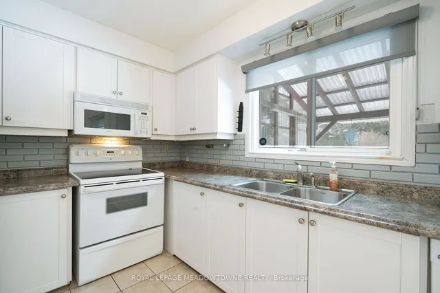 Additional image 14 of 15 Oakington Pl