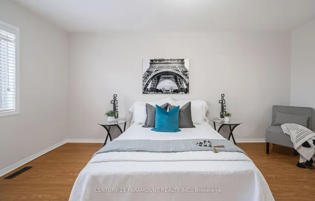 Additional image 23 of 43 Crystal Glen Cres
