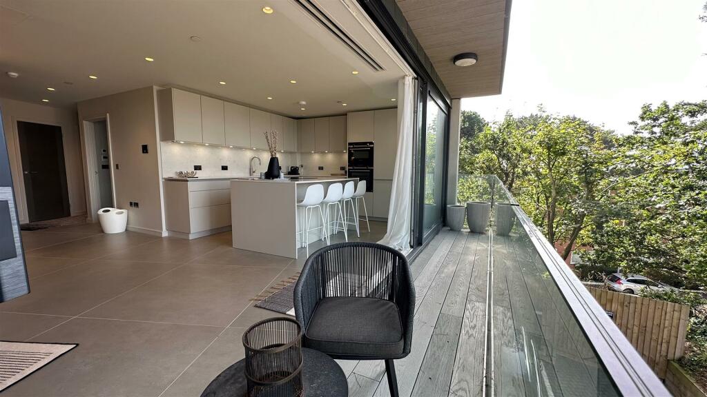 Additional image 4 of Banks Road, Sandbanks