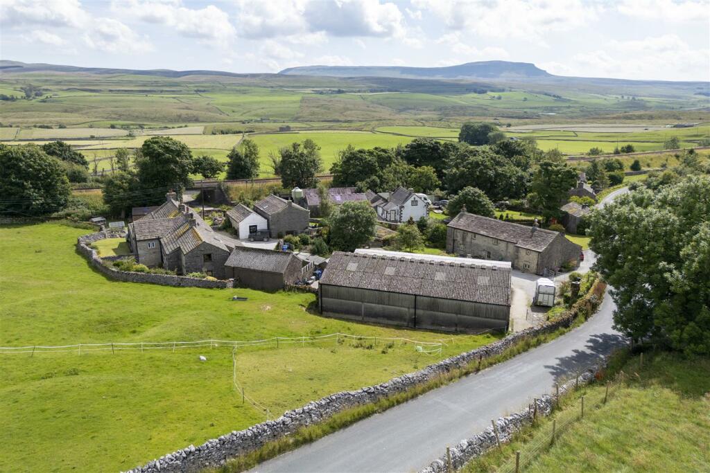 Additional image 62 of Penyghent, Selside, Settle