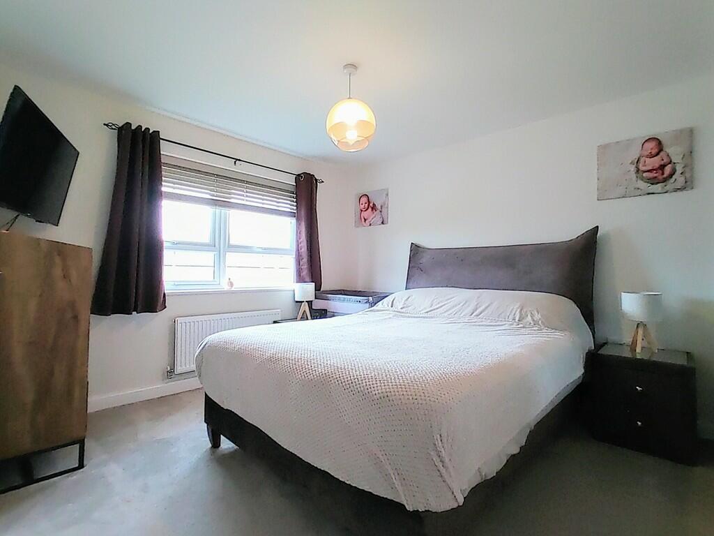 Additional image 10 of Falls Approach, Clayton