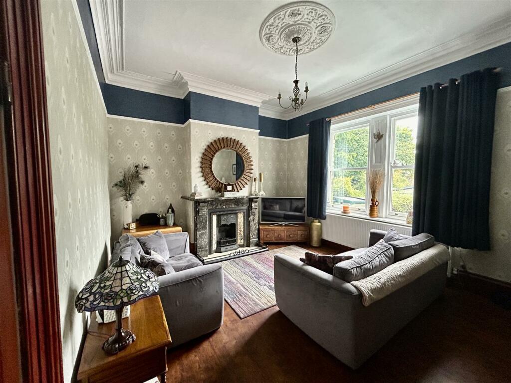 Additional image 3 of Sandbeds, Queensbury, Bradford