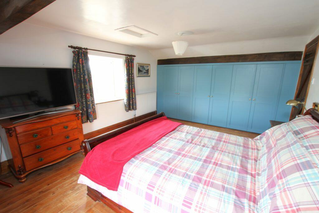 Additional image 11 of 4 bedroom barn conversion for sale – High Pole Barn, Sutton in Craven, BD20 7BE