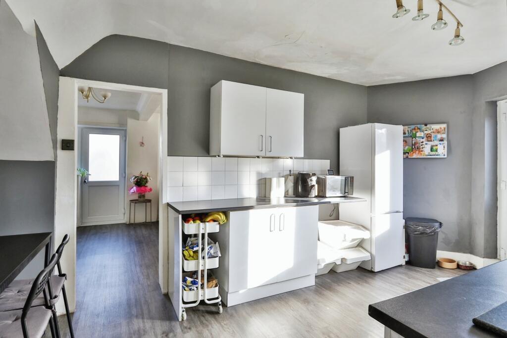 Additional image 3 of Coombe Avenue, Bournemouth, Dorset, BH10