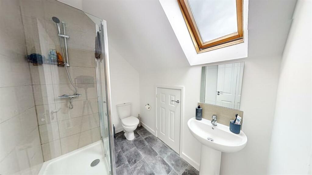 Additional image 10 of Denham Drive, Bradford