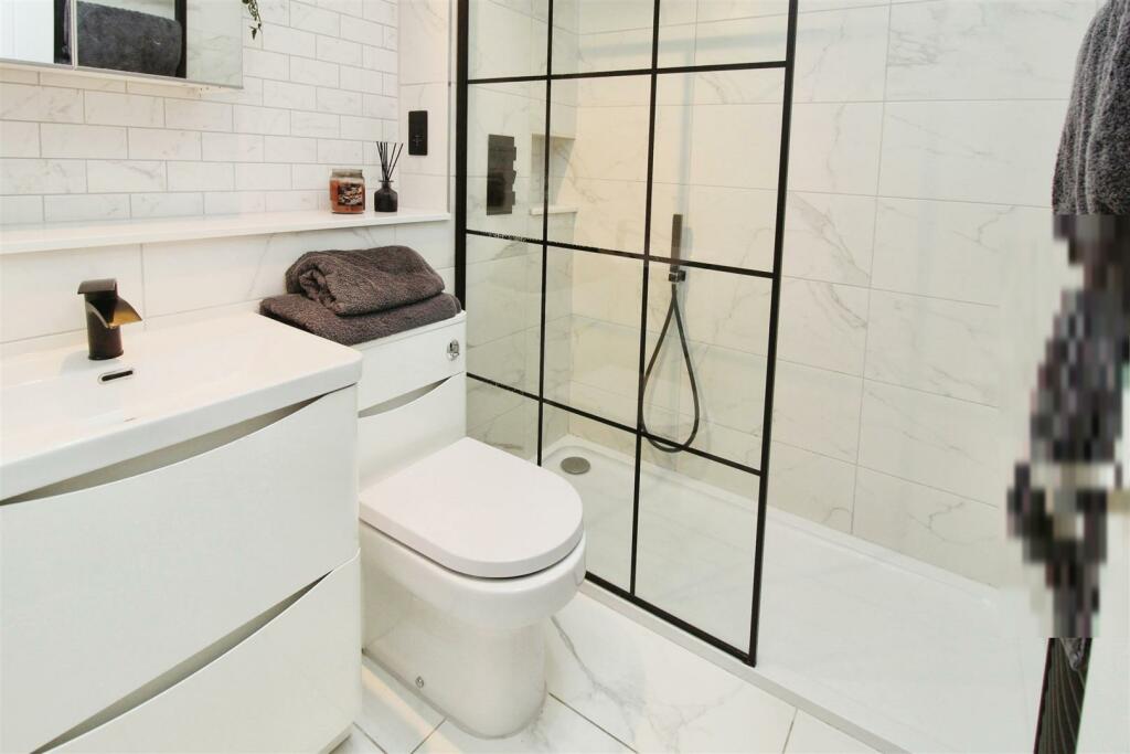 Additional image 11 of Reevy Road, Bradford, BD6 3QF