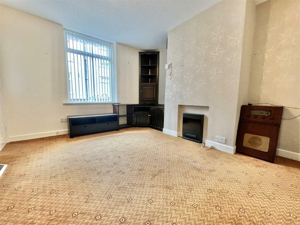 Additional image 13 of York Street, Queensbury, Bradford