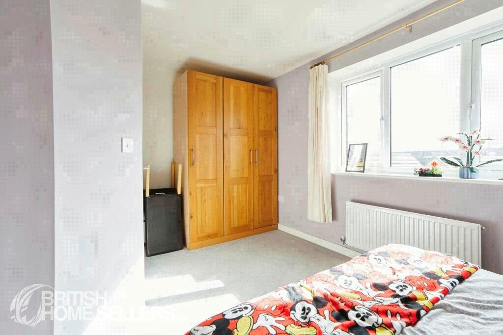 Additional image 10 of Meadow Walk Drive, Bradford, West Yorkshire, BD2