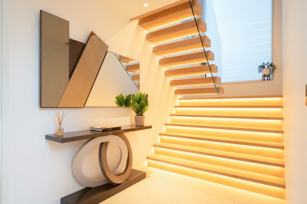 Additional image 9 of Newton Road, Canford Cliffs