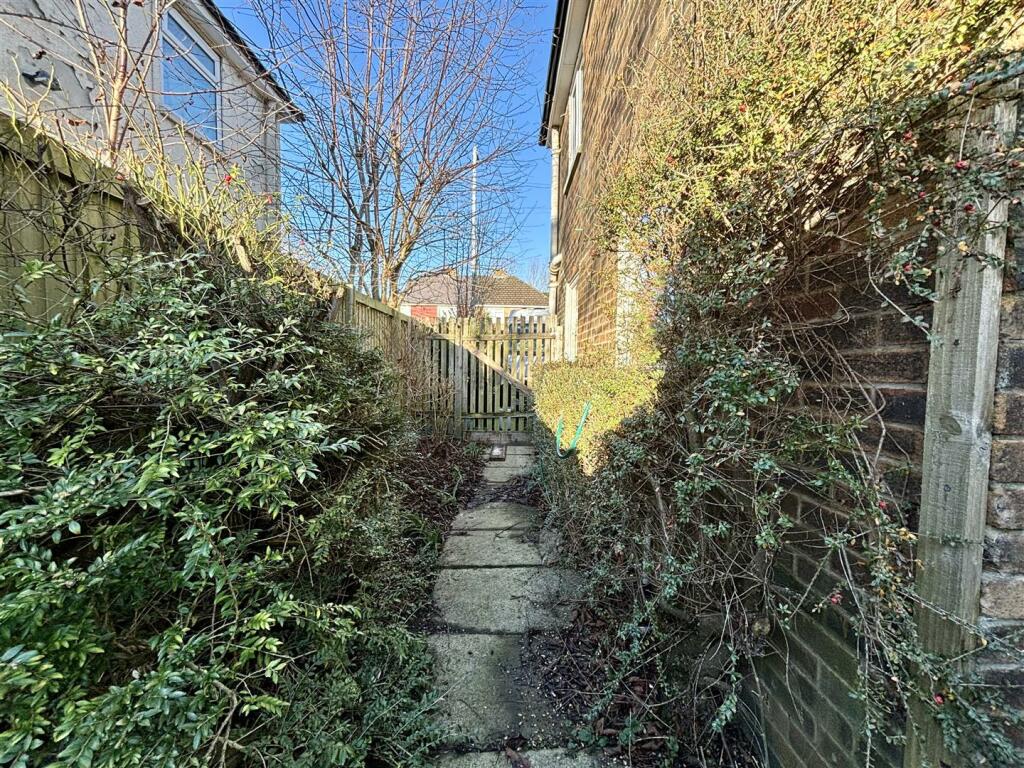 Additional image 18 of Thornaby Drive, Clayton