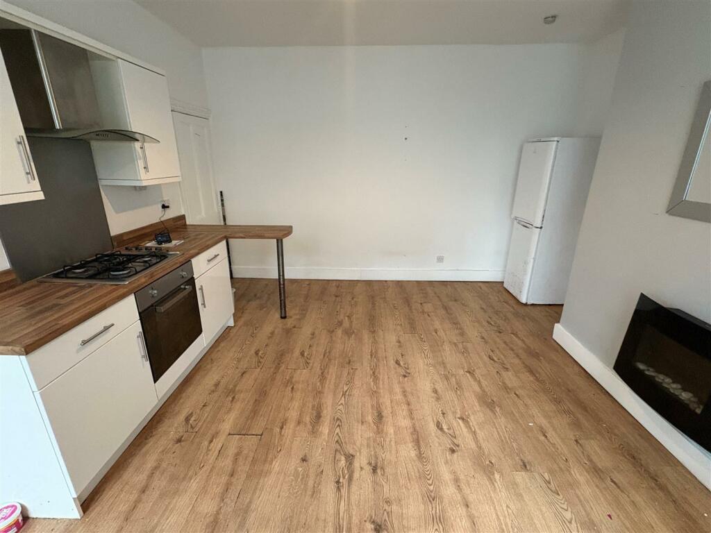 Additional image 4 of Crossley Street, Queensbury, Bradford