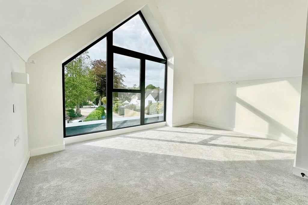 Additional image 7 of Lilliput