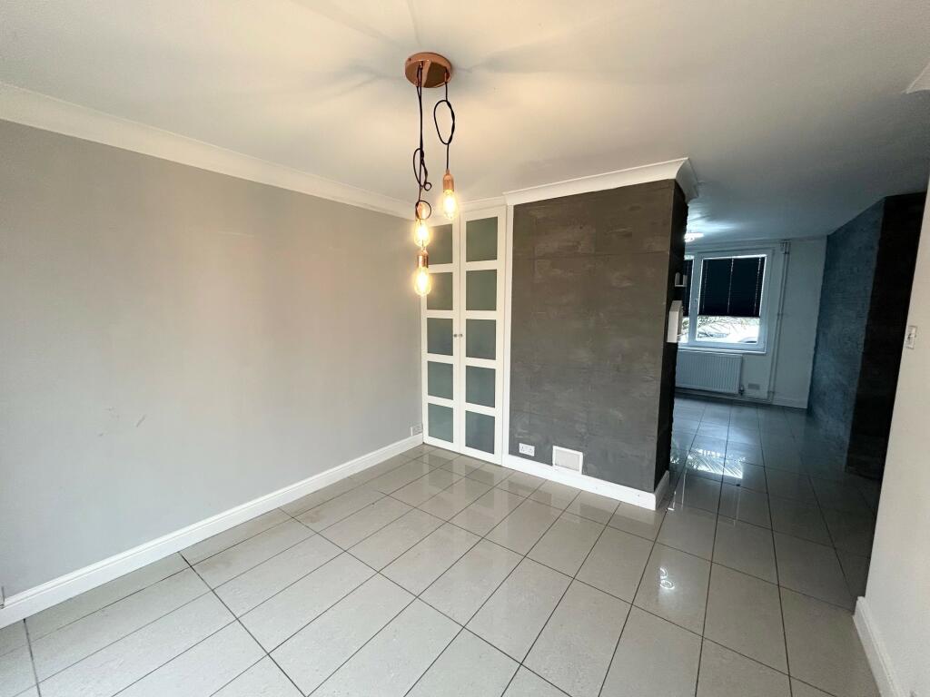 Additional image 4 of The Broadway, Northbourne