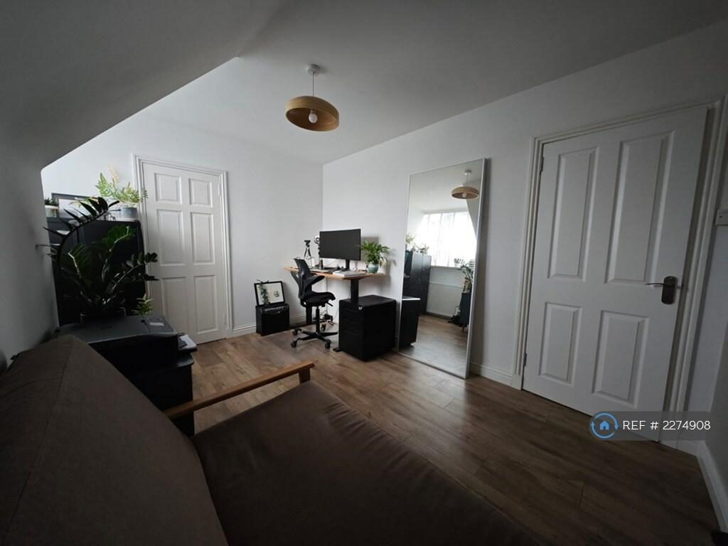 Additional image 18 of Long Walk Road, Aberdeen, AB16
