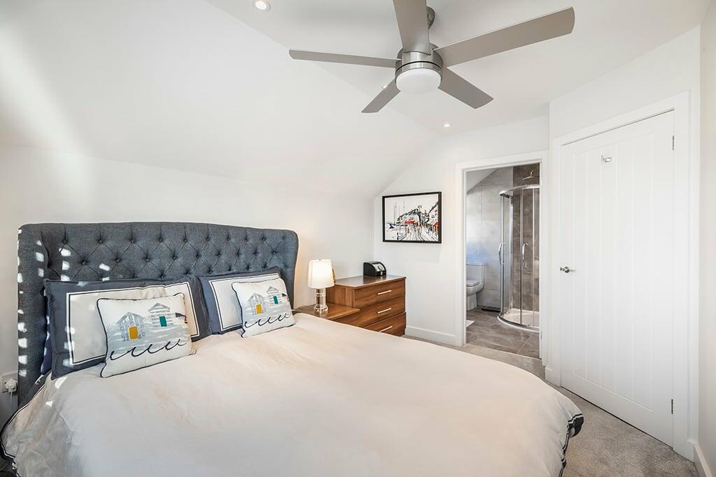 Additional image 14 of Robin Cottage, Glenair Avenue, Lower Parkstone , BH14