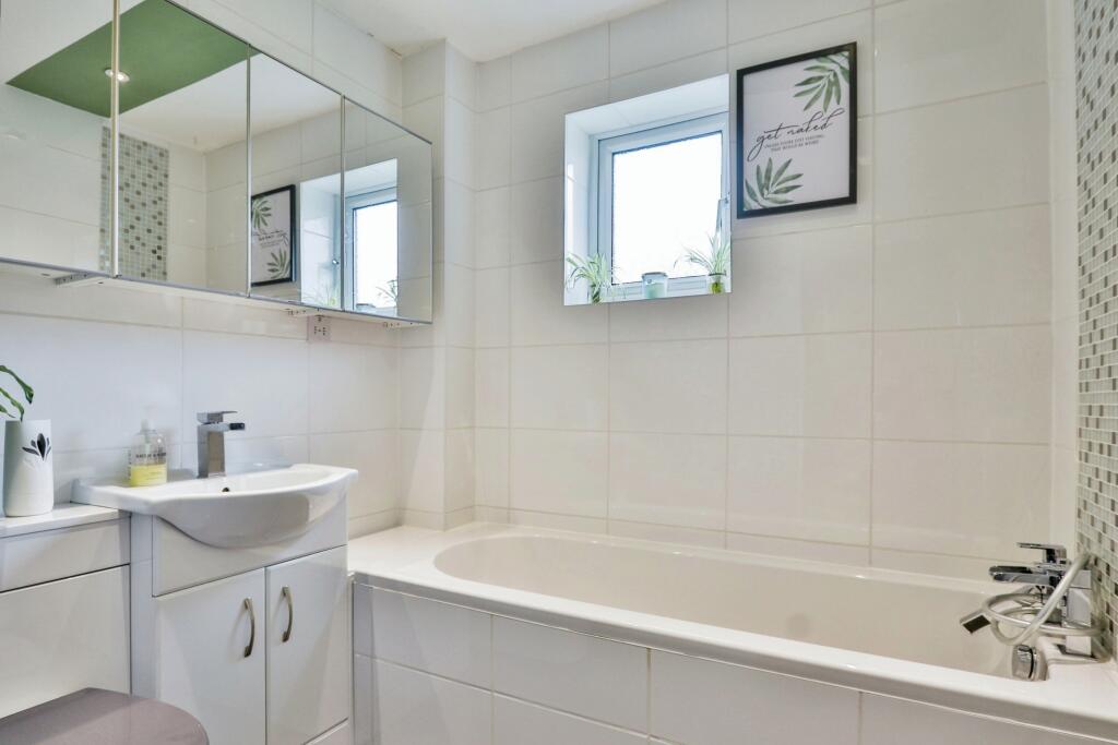 Additional image 14 of Godmanston Close, POOLE, Dorset, BH17