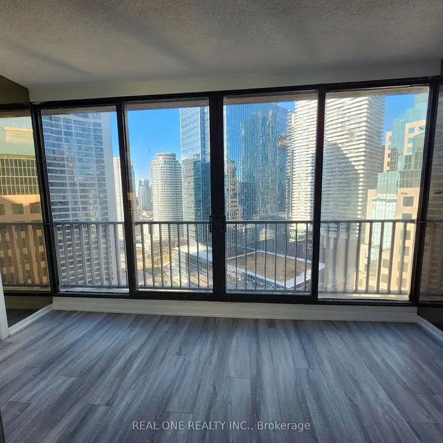 Additional image 14 of 33 Harbour Sq Unit 2430