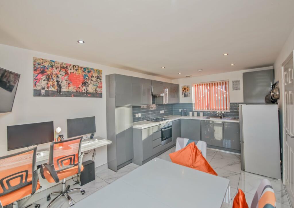 Additional image 5 of Turner Grove, Tyersal, Bradford, BD4