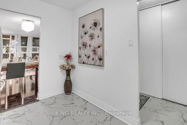 Additional image 9 of 3380 Eglinton Ave Unit 1412