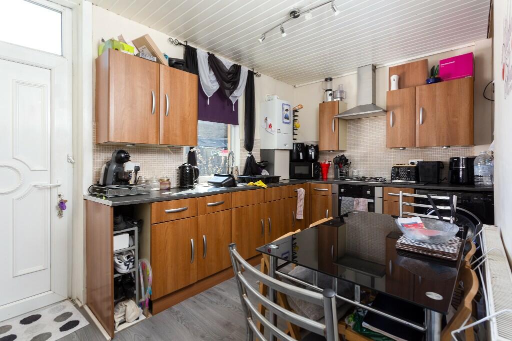 Additional image 5 of Compton Street, Bradford, BD4