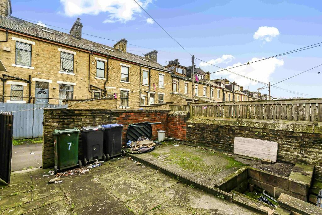 Additional image 15 of Spring Place, Bradford, BD7
