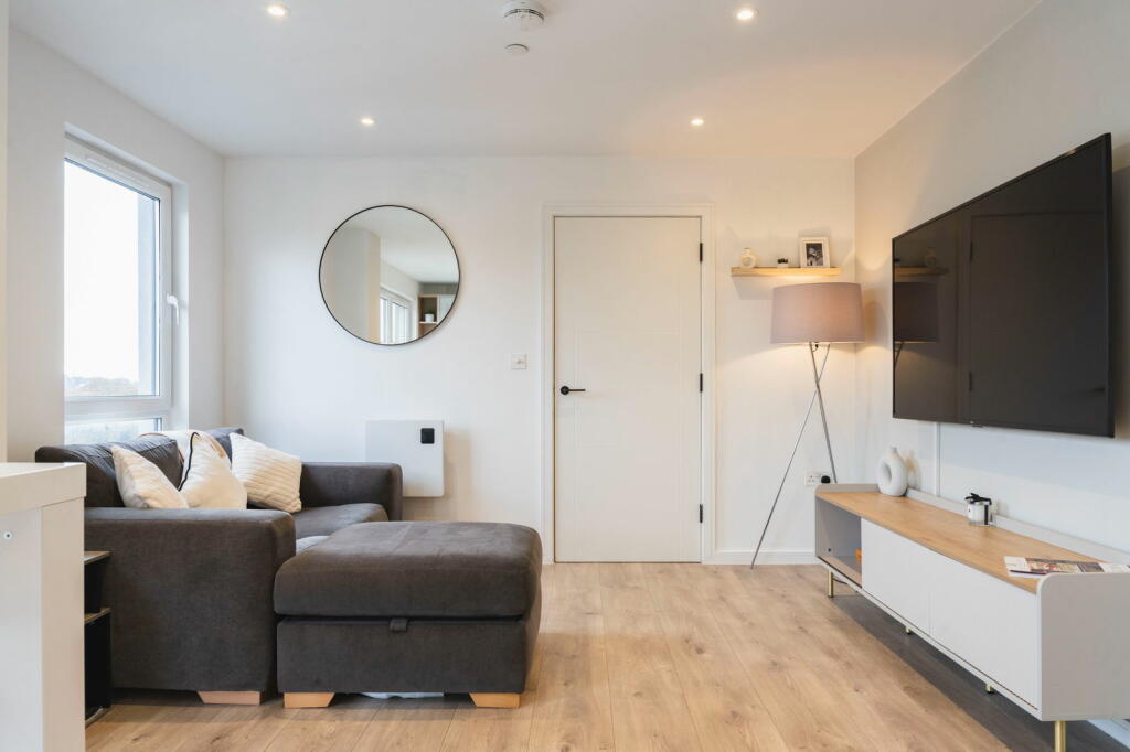 Additional image 3 of Park Road, Poole, BH15 2FY