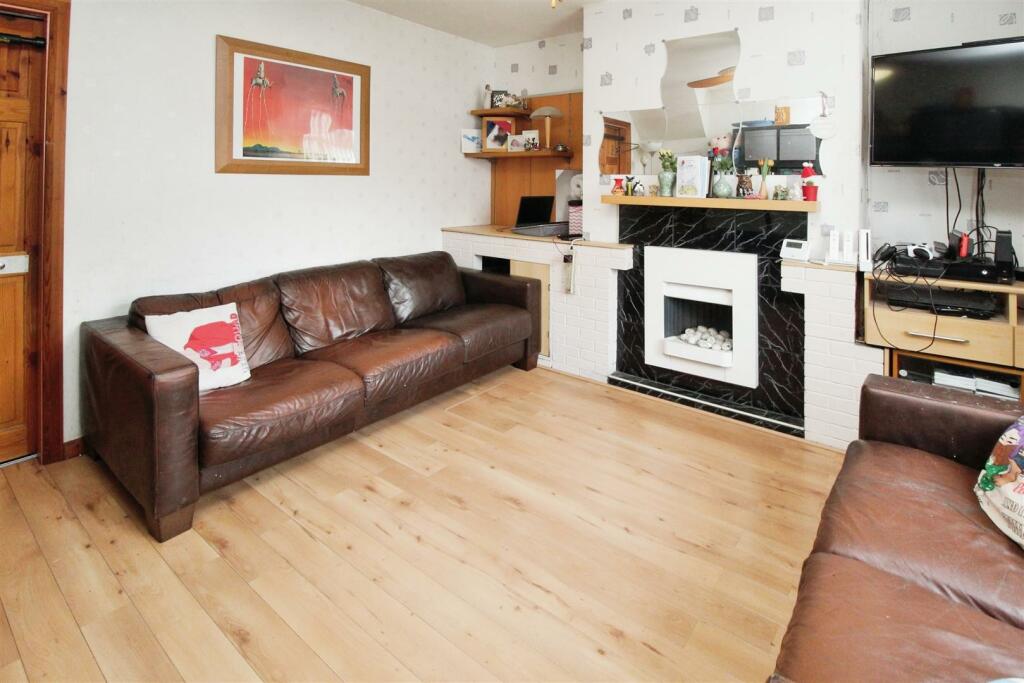 Additional image 6 of Luke Road, Bradford, BD5 0NR