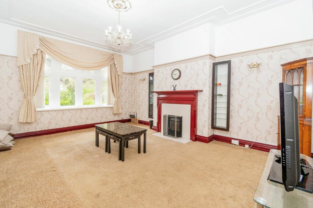 Additional image 9 of Park Grove, Bradford, BD9