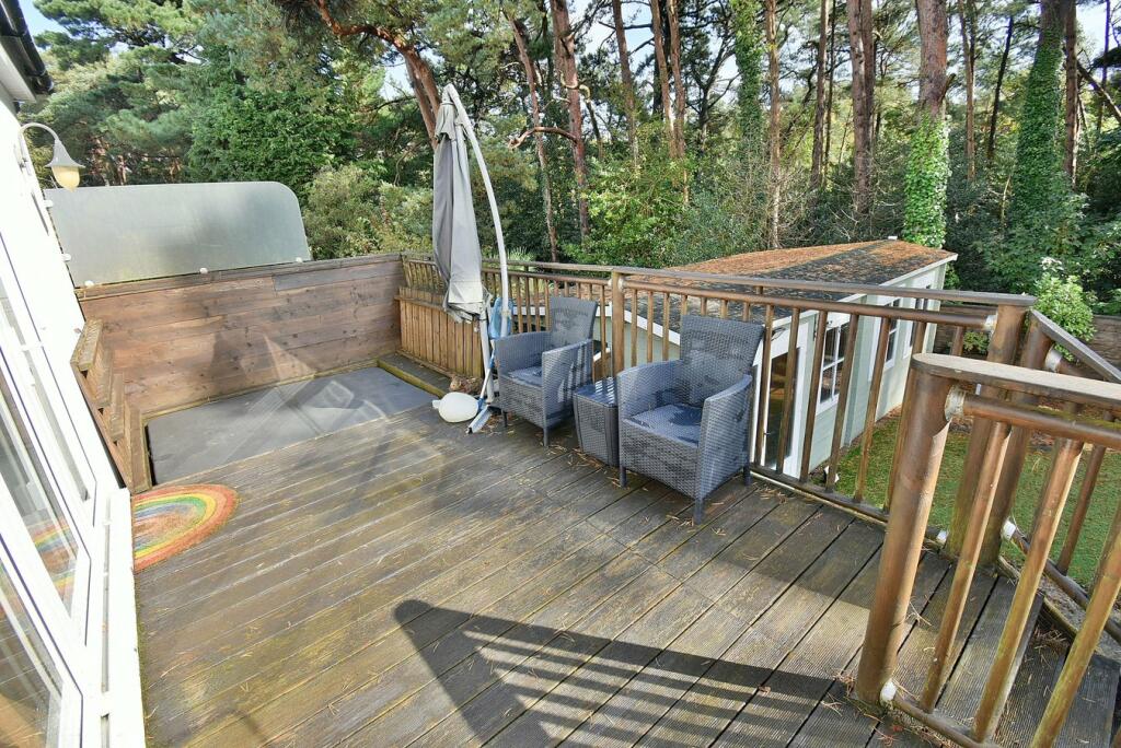 Additional image 17 of Pine Vale Crescent, Bournemouth, BH10