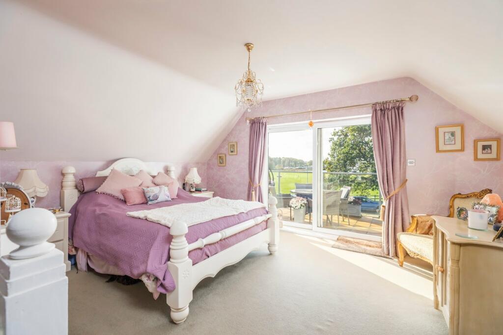 Additional image 20 of Whitecliff Road, Poole, BH14