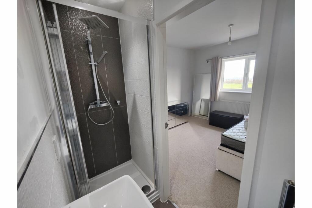 Additional image 20 of Booth Holme Close, Bradford, BD4