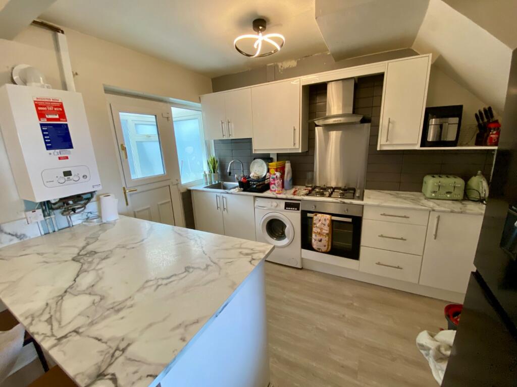 Additional image 3 of Hall Road, Eccleshill, Bradford, BD2