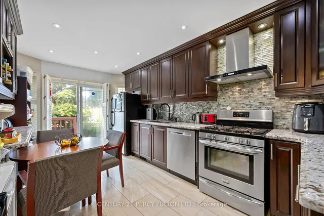 Additional image 10 of 33 Budworth Dr