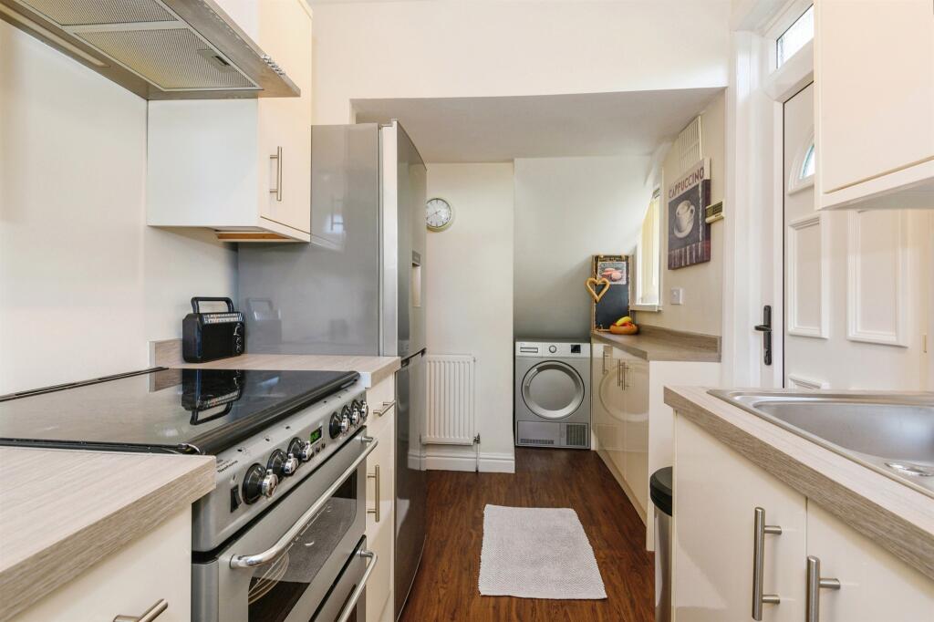 Additional image 4 of Reevy Avenue, Bradford