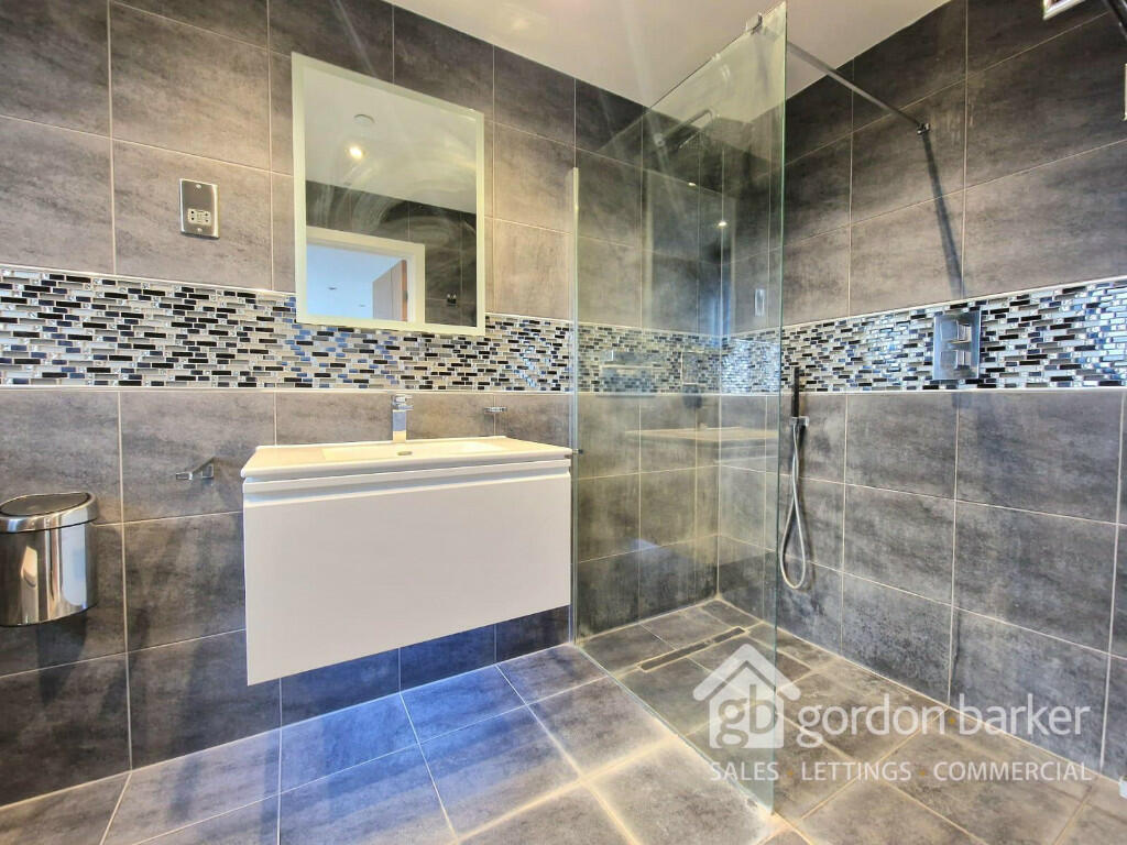 Additional image 20 of Glebe Road, BH16