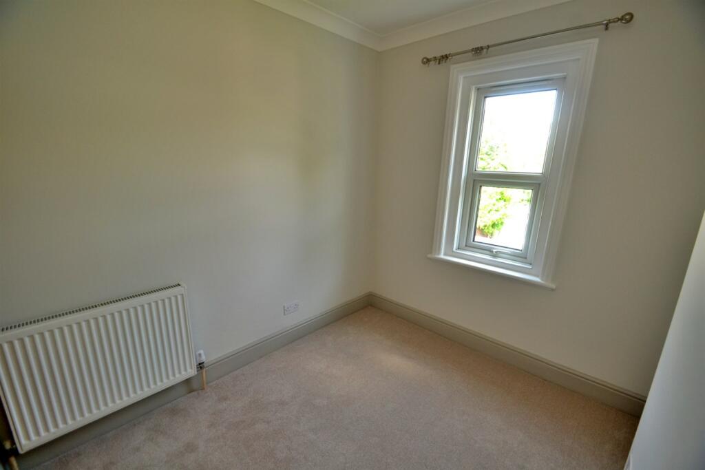 Additional image 11 of Ashley Cross