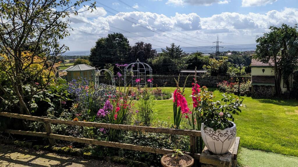 Additional image 17 of Littlemoor, Queensbury, BD13 1DD