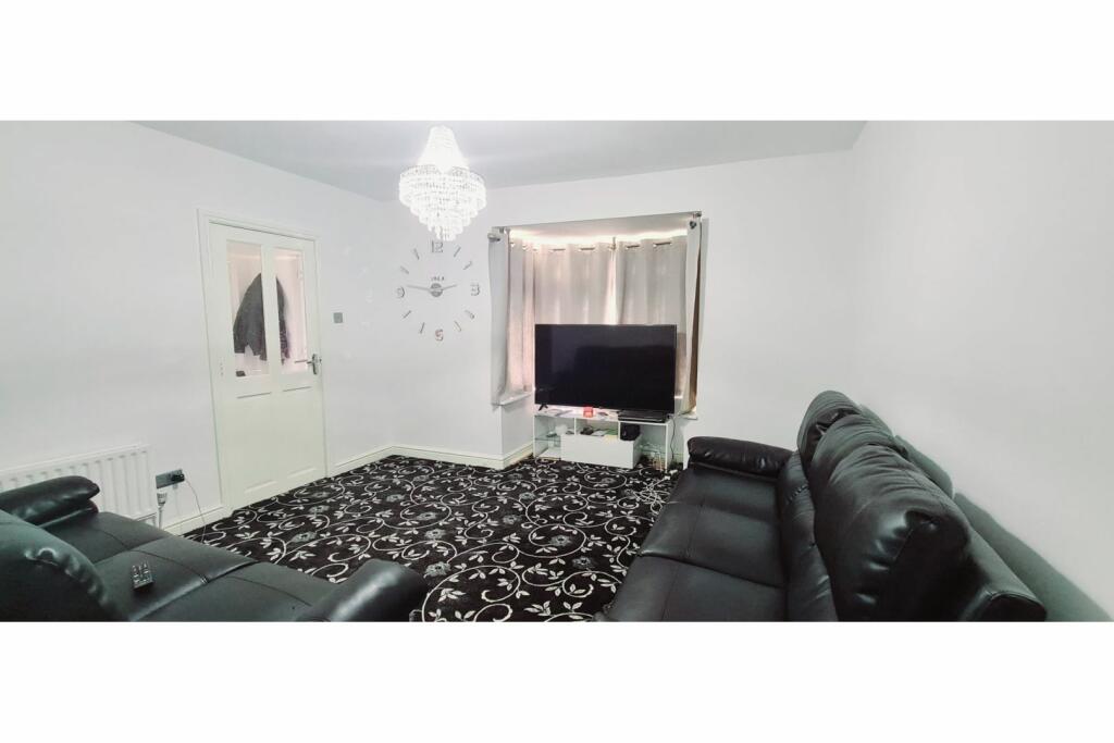 Additional image 4 of Dulverton Grove, Bradford, BD4