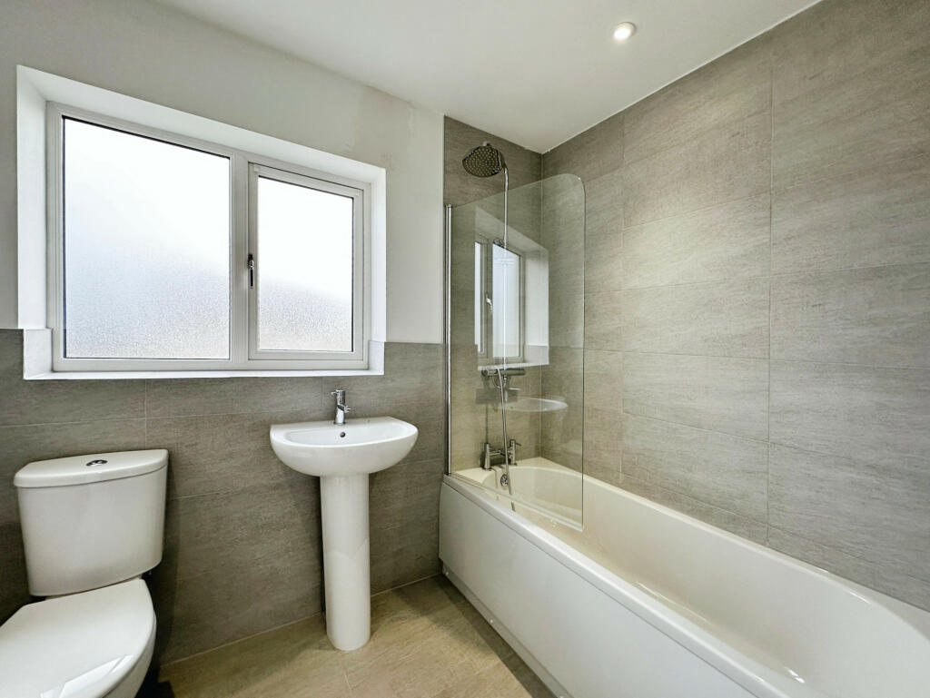 Additional image 12 of Old Farm Rise, Bradford, West Yorkshire, BD2