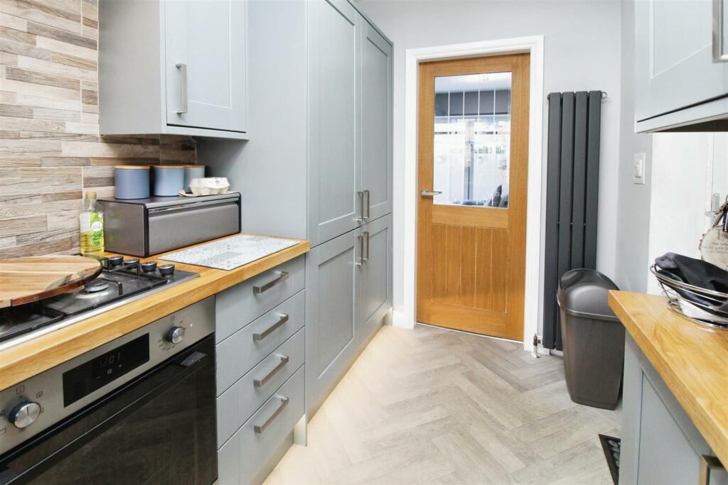 Additional image 7 of Beldon Lane, Bradford, BD7 4JZ