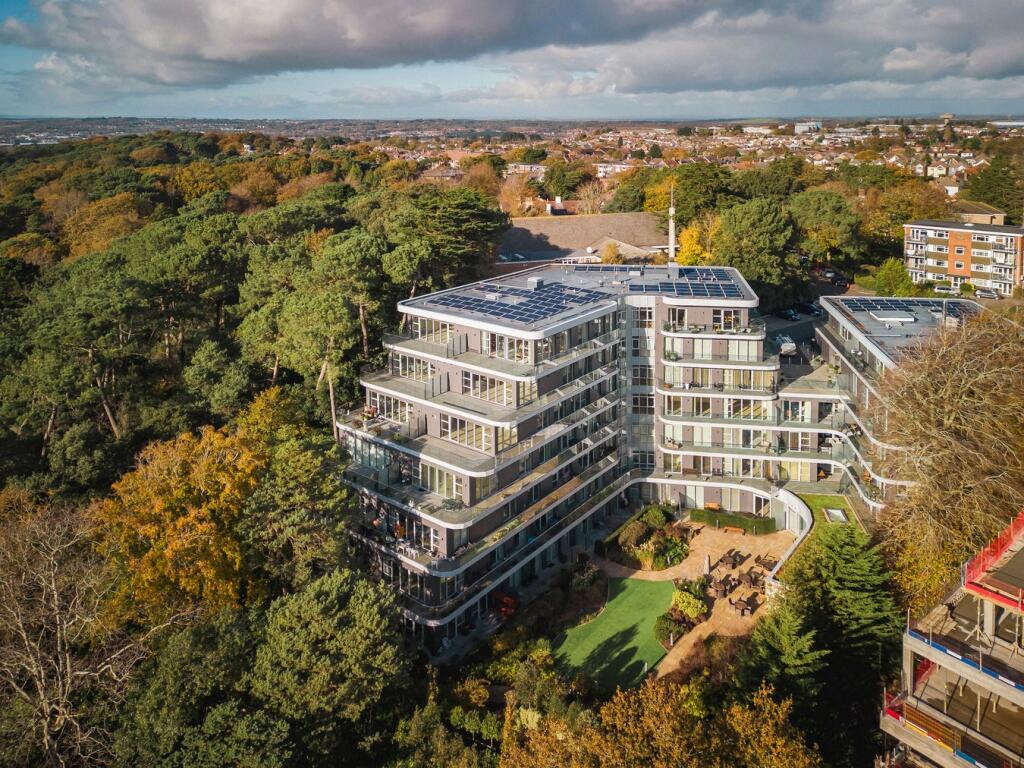 Additional image 53 of 10 Mount Road, Lower Parkstone, Poole, BH14