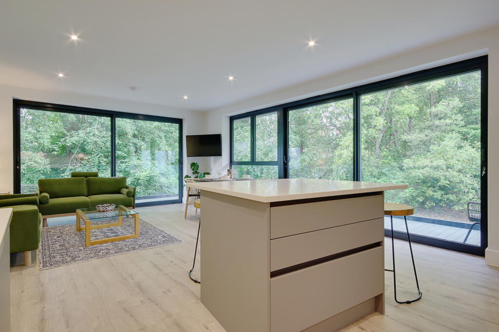 Additional image 10 of Martello Road South, Canford Cliffs, Poole, Dorset, BH13