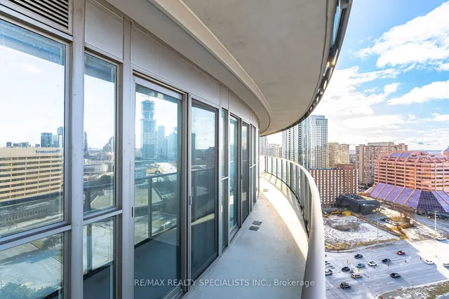 Additional image 27 of 60 Absolute Ave Unit 1904